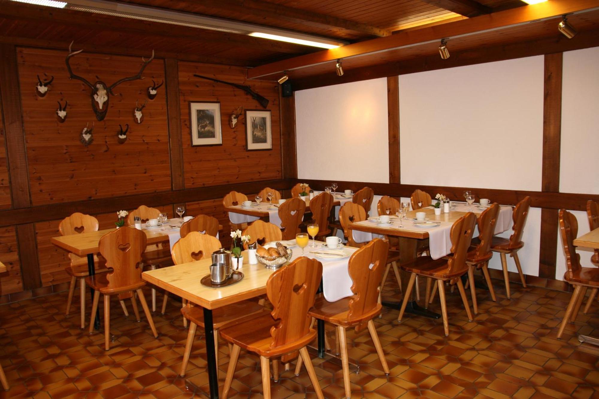 Hotel Glaernisch Hof Horgen Bagian luar foto