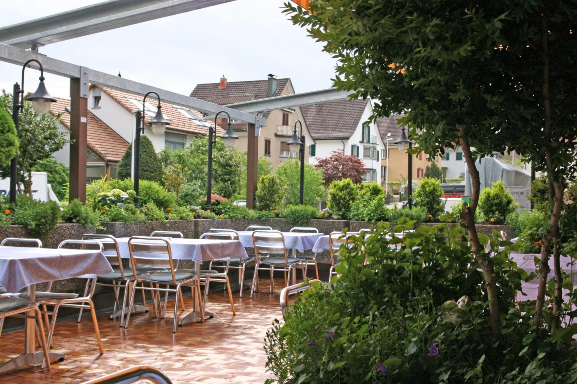 Hotel Glaernisch Hof Horgen Bagian luar foto