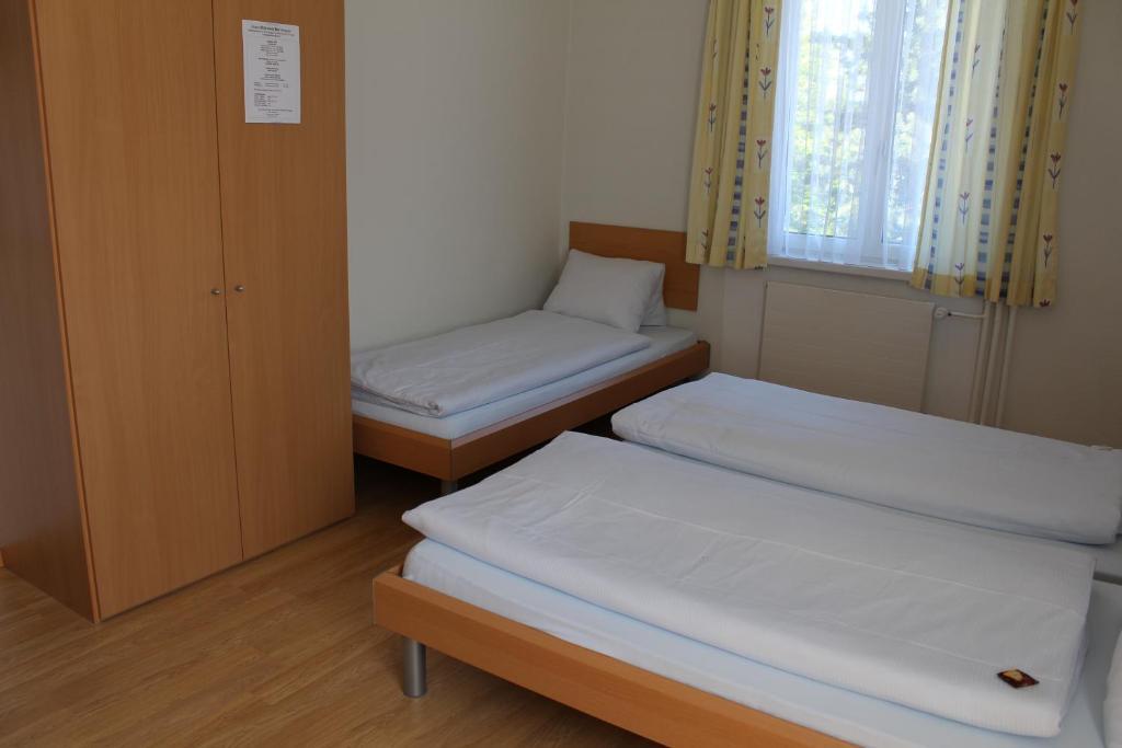 Hotel Glaernisch Hof Horgen Ruang foto