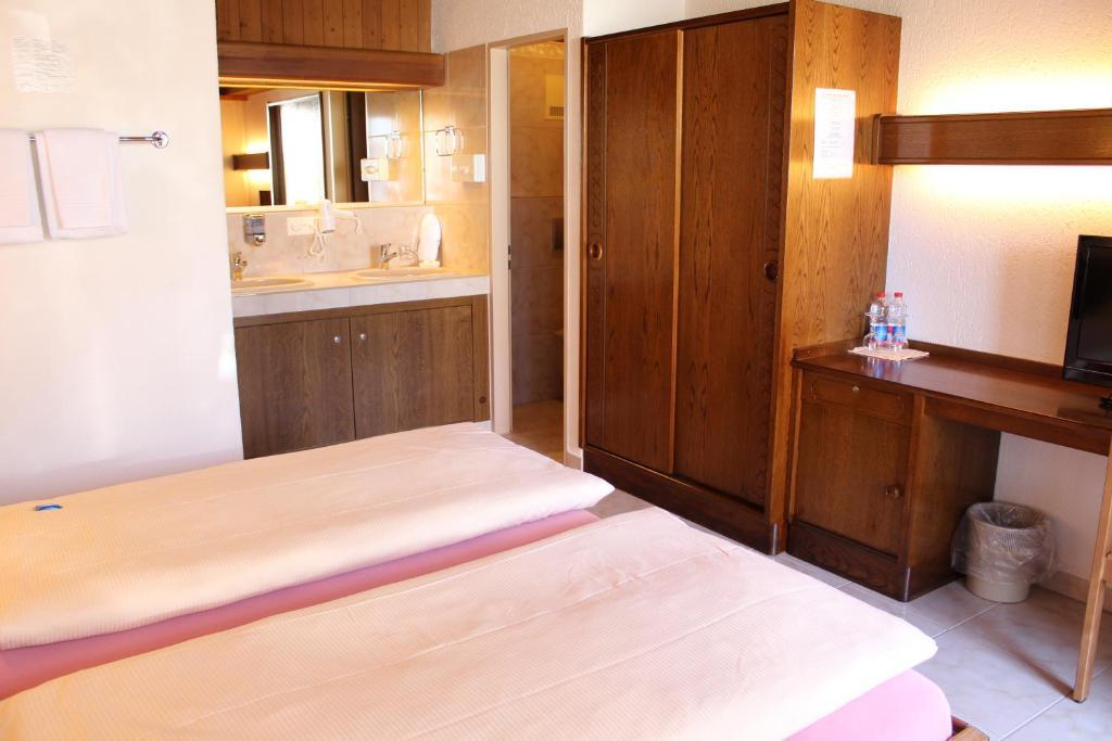 Hotel Glaernisch Hof Horgen Ruang foto