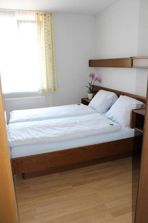 Hotel Glaernisch Hof Horgen Bagian luar foto